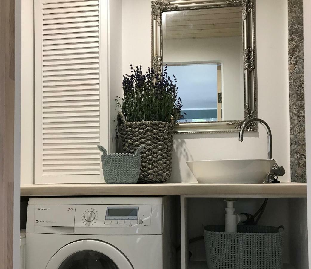 Apartment Near By Sea Юрмала Екстер'єр фото